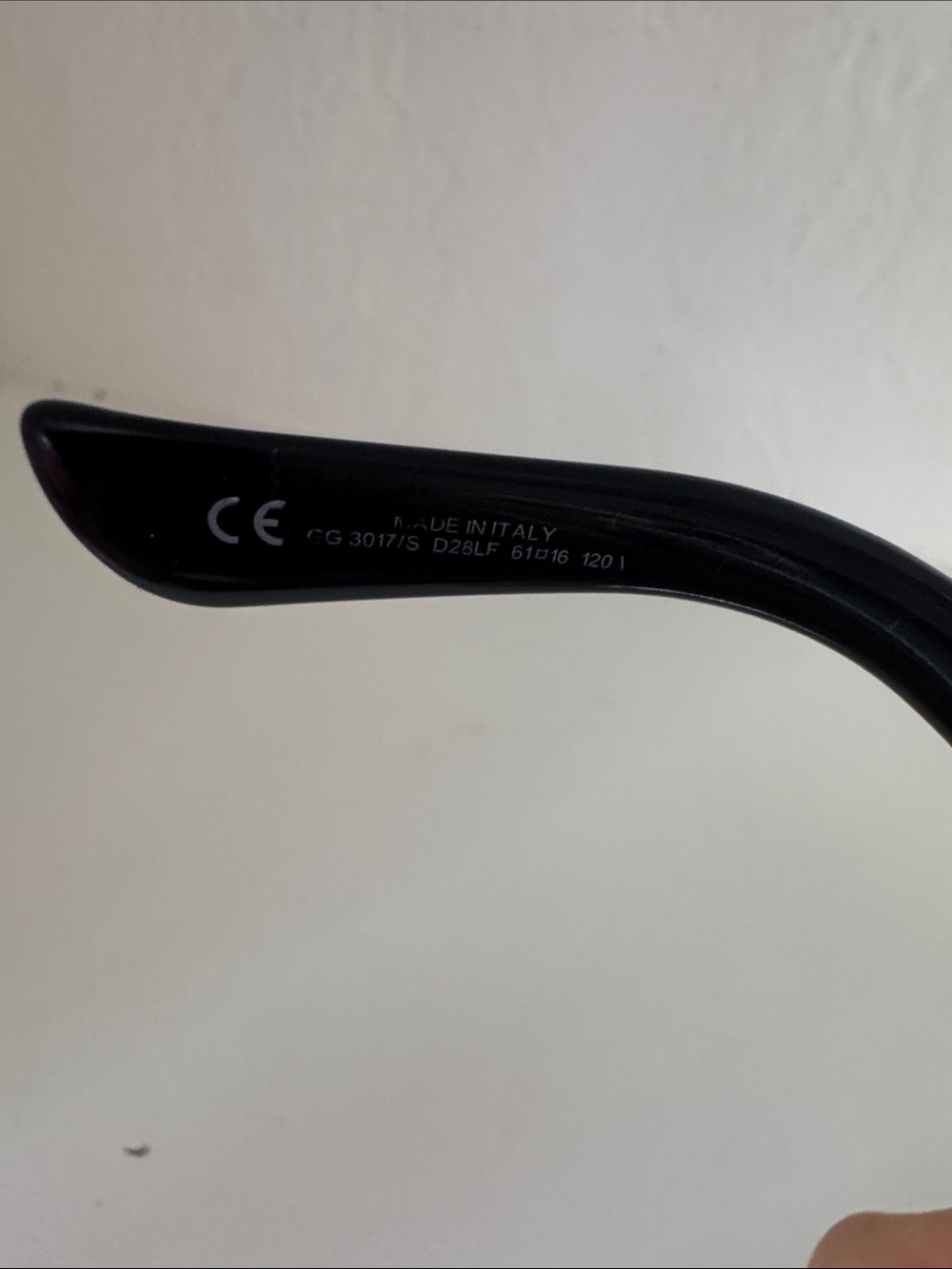Gucci Black Oversized Gradient Sunglasses - Picture 8 of 10